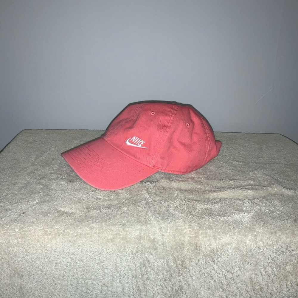 Nike woman’s baseball cap
